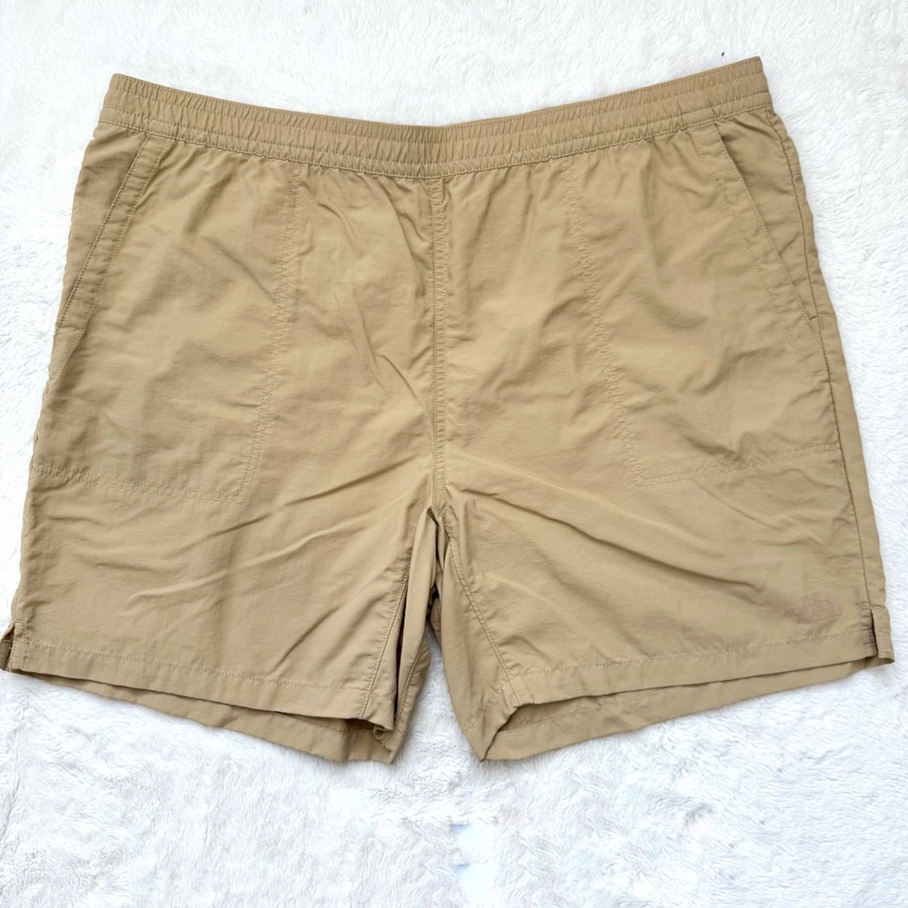 The North Face Shorts Men’s 2XL XXL Pull‎ On Adventure Khaki Stone Active Hiking
